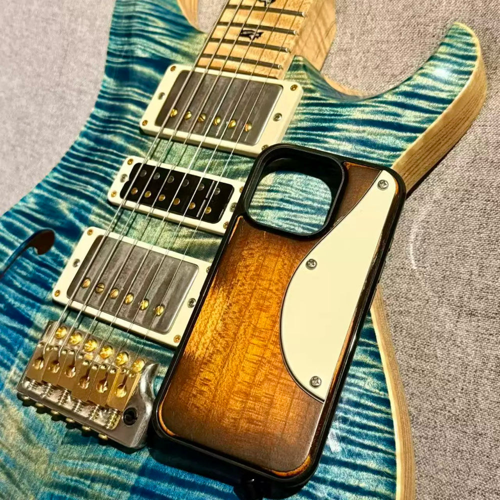 GSRetroLab Vintage Electric Guitar iPhone Case